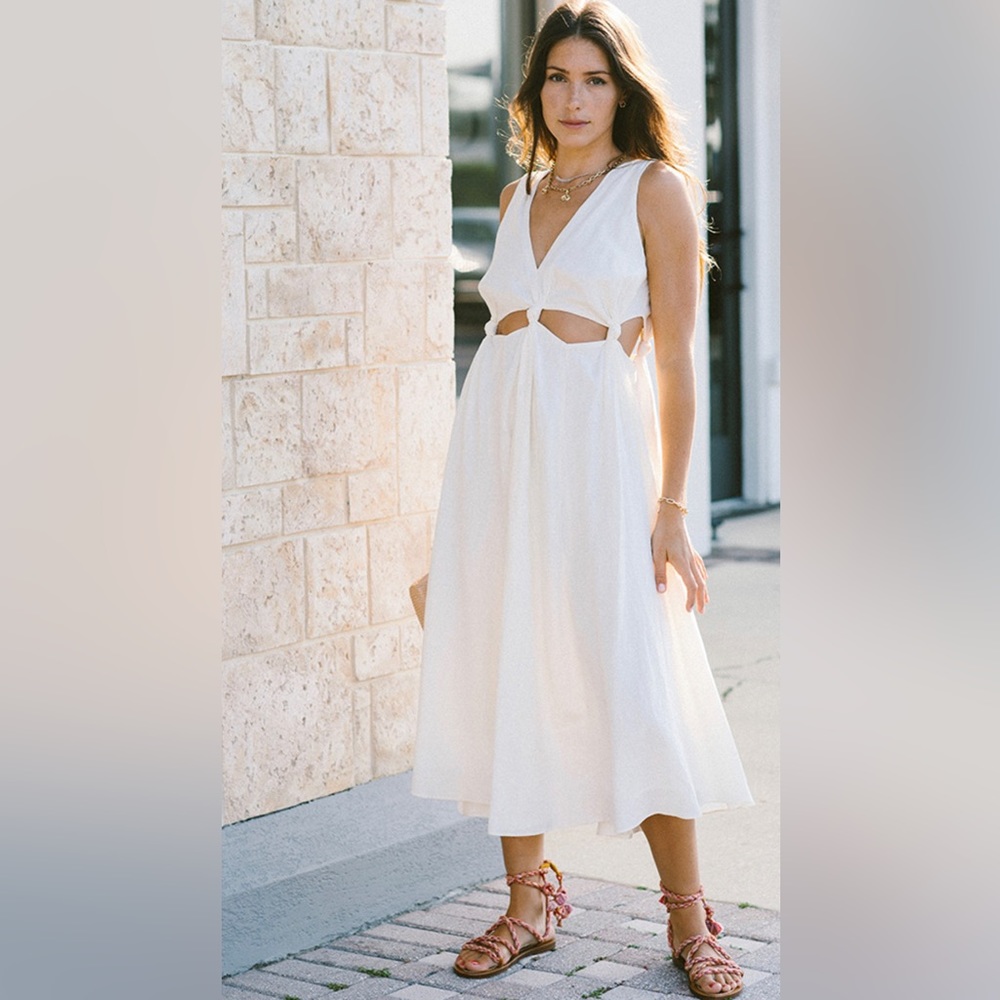 FARM Rio white cut out midi dress. NWT!